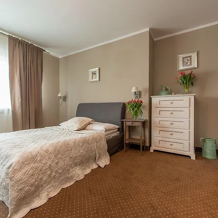 Riviera Airport Modlin