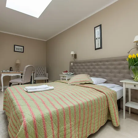 Riviera Airport Modlin