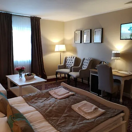 Riviera Airport Modlin Olszewnica Nowa