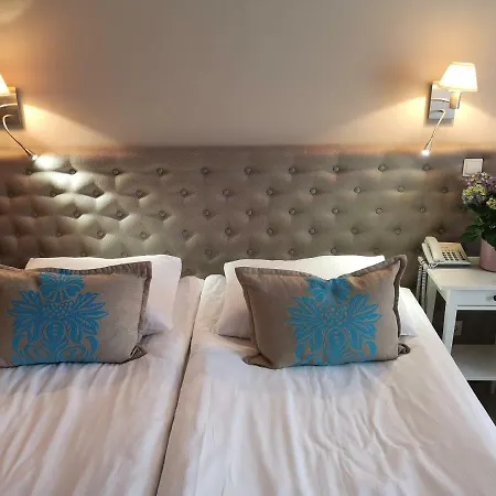 Riviera Airport Modlin Feriested 4*