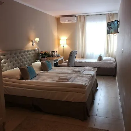 Riviera Airport Modlin Resort