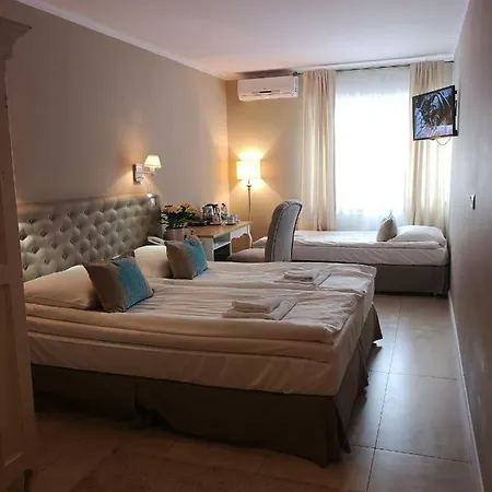 Riviera Airport Modlin 4* Olszewnica Nowa