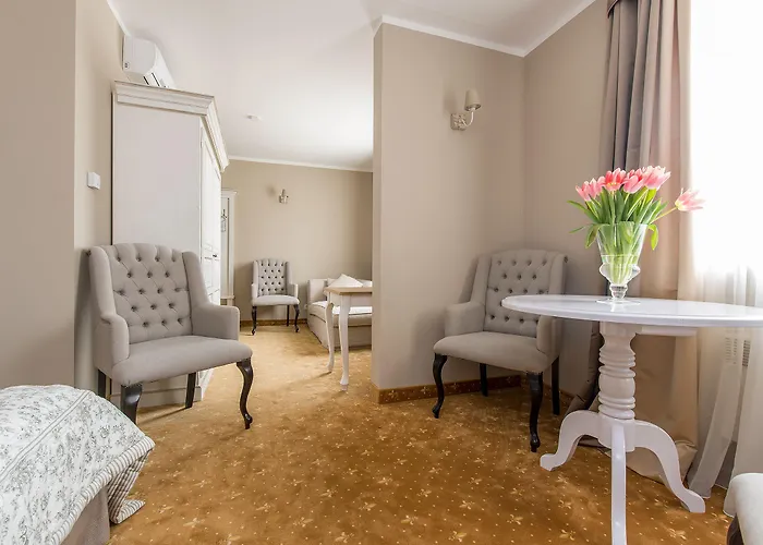 Riviera Airport Modlin Resort 4*