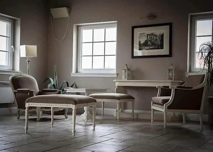 Riviera Airport Modlin 4*