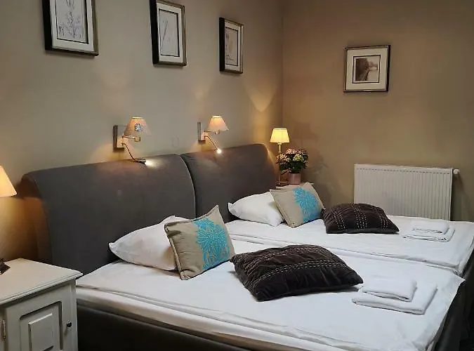 Riviera Airport Modlin